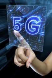 Read more about the article 5G Transforming Connectivity & Business Concepts